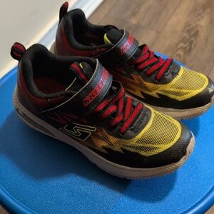 Skechers Kids' Vibrant Black and Yellow Sneakers